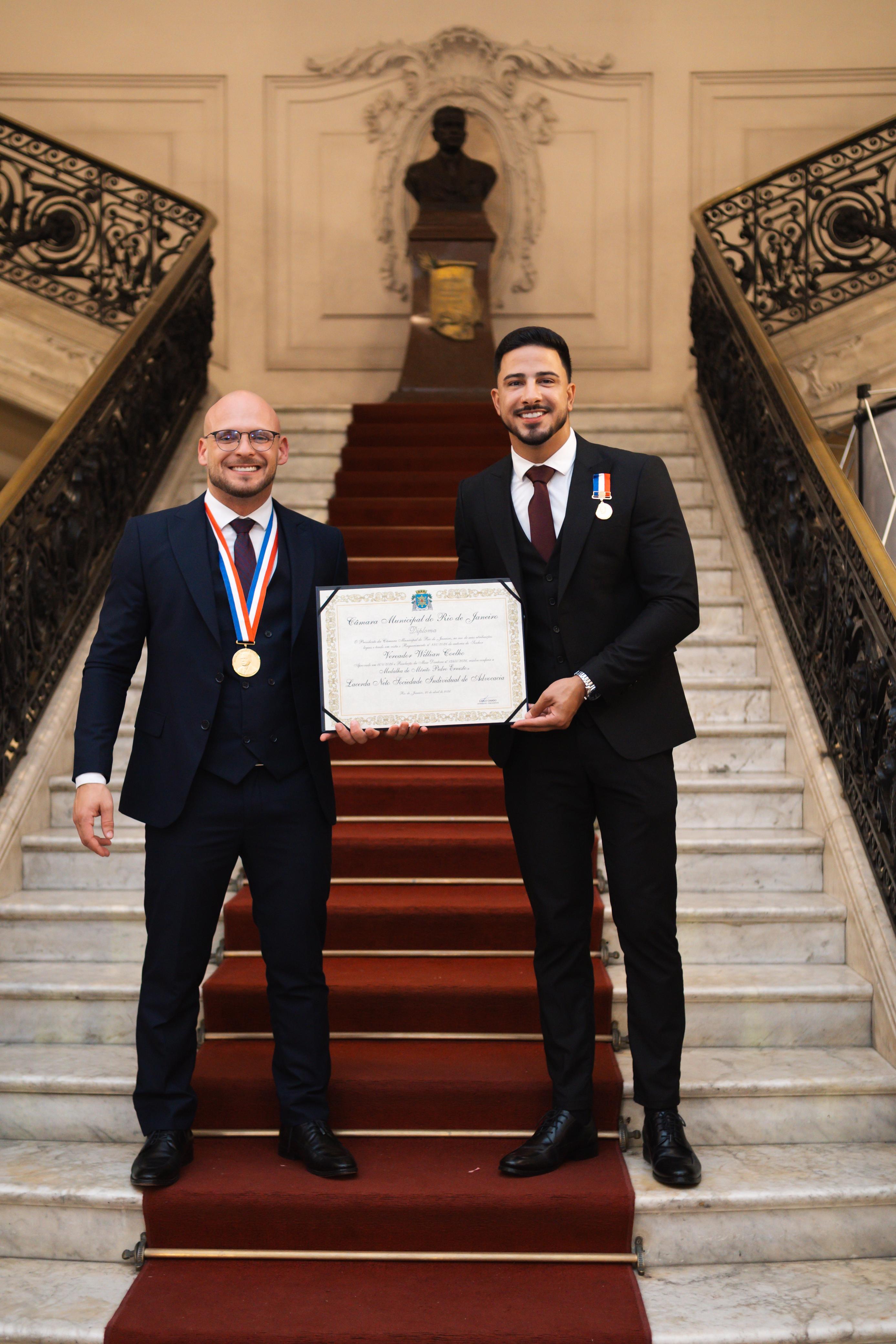 Dr. Nilton de Lacerda Neto e Mateus Sinquini